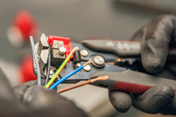 Best Residential Electrician Services  in Hollis, OK